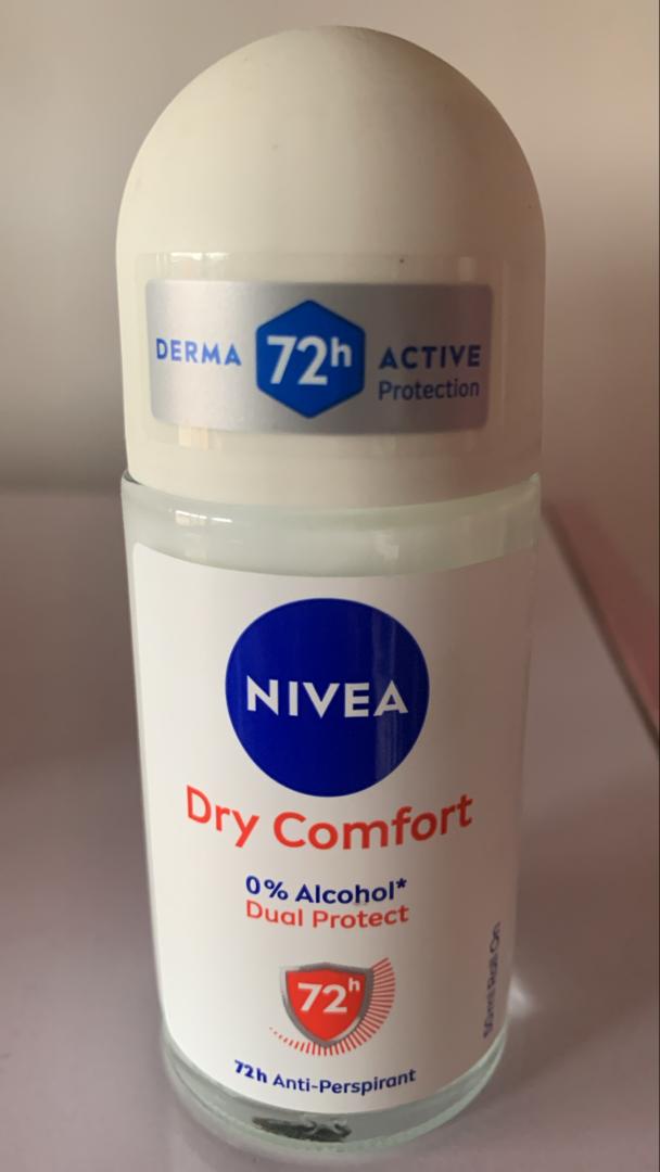 NIVEA DRY COMFORT 72H ROLL-ON DEODORANTÂ 50ML
